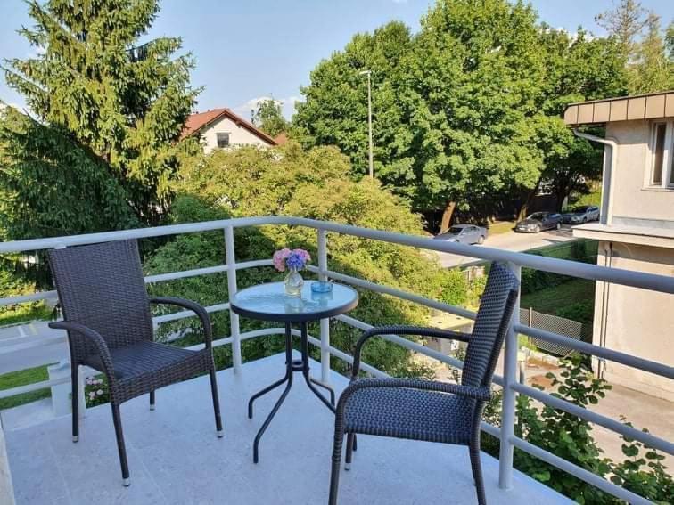 Teslova 3* Ljubljana